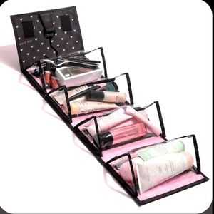 Mary Kay Roll up bag 👛
